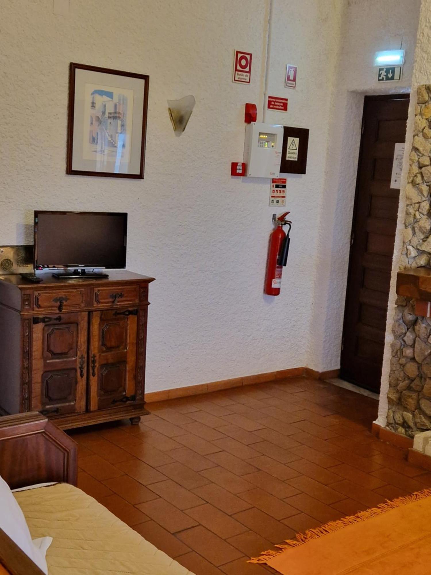 Apartamentos Turisticos Clube Vale Leao Фигейра-да-Фош Экстерьер фото