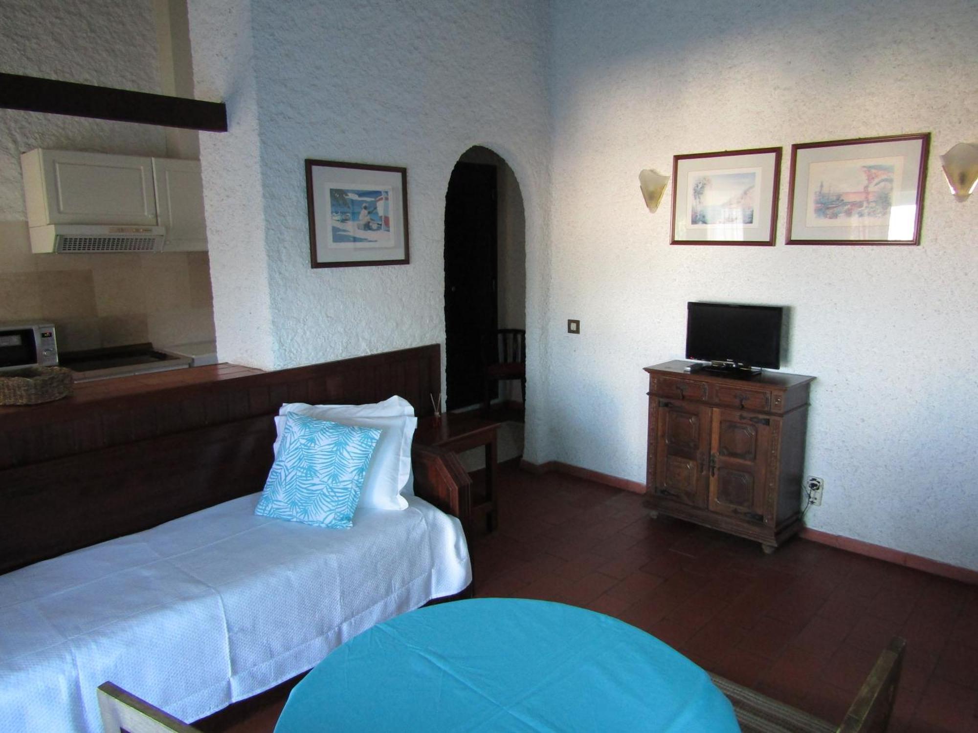 Apartamentos Turisticos Clube Vale Leao Фигейра-да-Фош Экстерьер фото